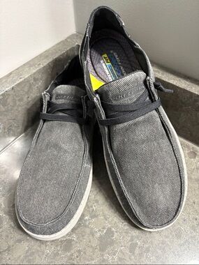 Skechers Men's Gray Canvas Slip-On Loafers with Elastic Lace